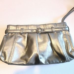 Neiman Marcus silver clutch, Great condition